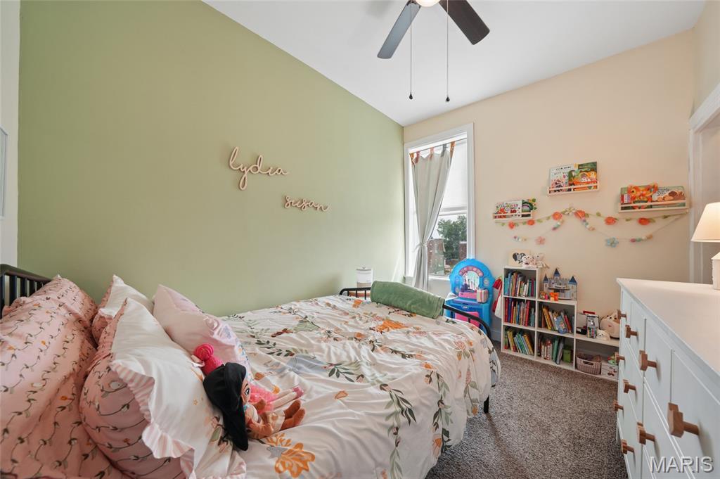 St Louis Commons Add - Residential