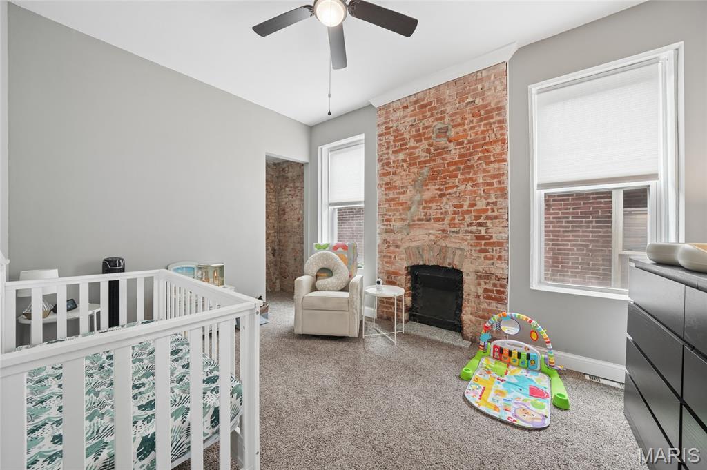 St Louis Commons Add - Residential