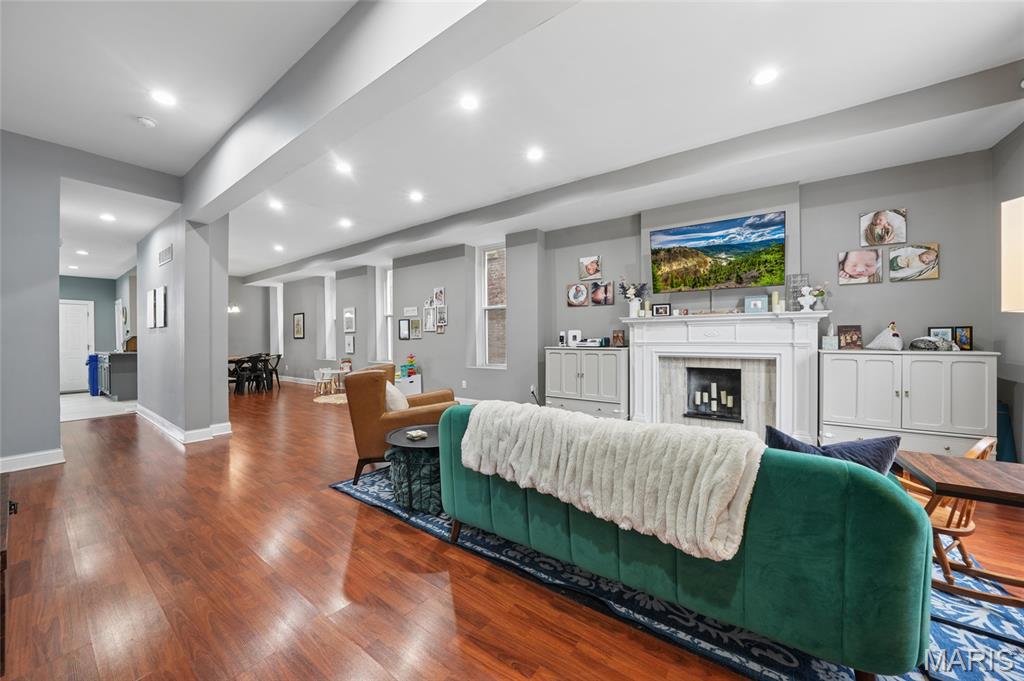 St Louis Commons Add - Residential