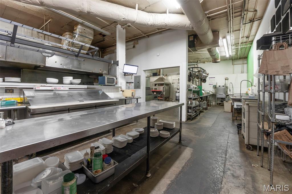 Range Csandford Ellis - Commercial Sale