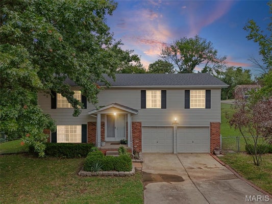 2905 MISTY CIR, SAINT LOUIS, MO 63129 - Image 532cdfd86f355ad786f77a4c6a05d0eb/935298545