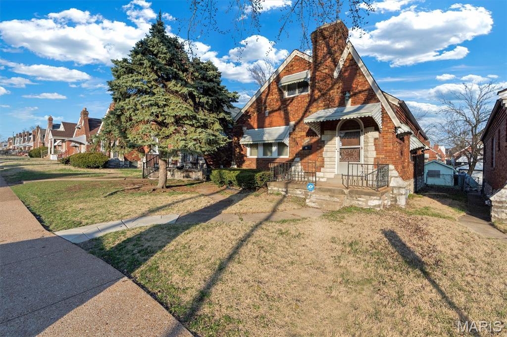 8622 Partridge Avenue