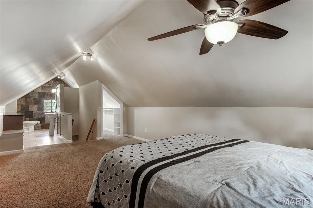 St Louis, Missouri 63116, United States, 2 Bedrooms Bedrooms, ,2 BathroomsBathrooms,Residential,Active,227317