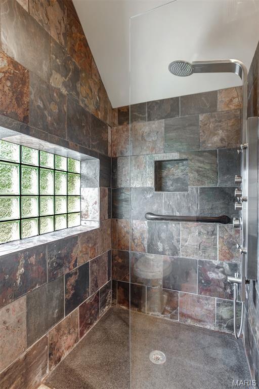 St Louis, Missouri 63116, United States, 2 Bedrooms Bedrooms, ,2 BathroomsBathrooms,Residential,Active,227317