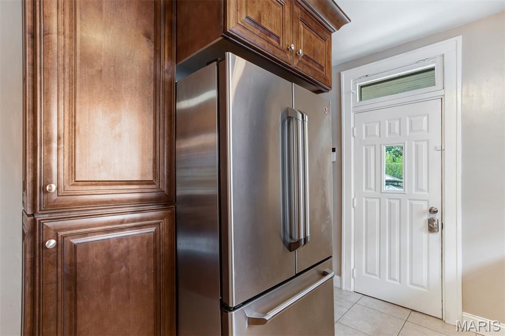 St Louis, Missouri 63116, United States, 2 Bedrooms Bedrooms, ,2 BathroomsBathrooms,Residential,Active,227317