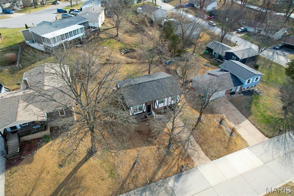 1062 Sunridge Trail W