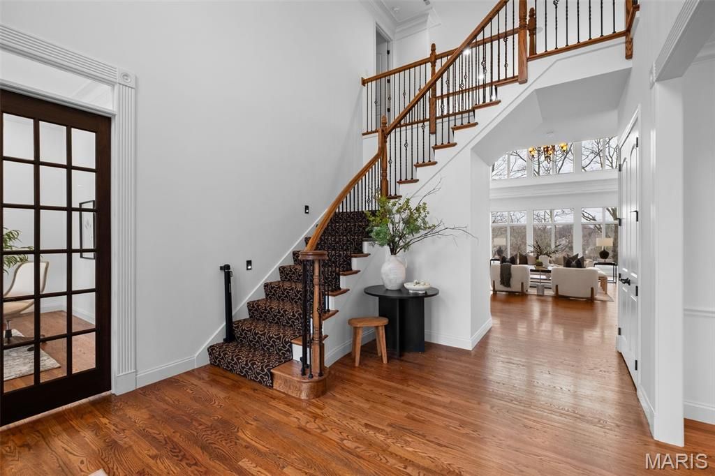 Photo of 1401 Fox Hill Farms Court, Chesterfield, MO 63005 (MLS # 26008688)