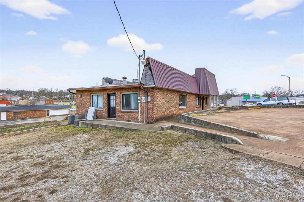 River - Commercial Sale