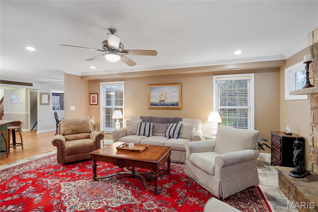 St Louis, Missouri 63122, United States, 4 Bedrooms Bedrooms, ,3 BathroomsBathrooms,Residential,Active,105046