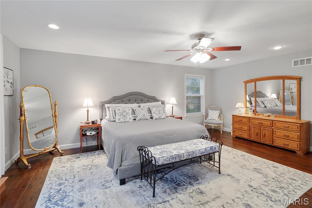 St Louis, Missouri 63122, United States, 4 Bedrooms Bedrooms, ,3 BathroomsBathrooms,Residential,Active,105046