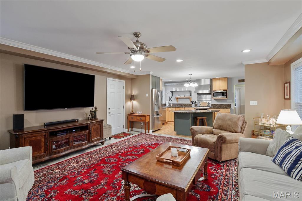 St Louis, Missouri 63122, United States, 4 Bedrooms Bedrooms, ,3 BathroomsBathrooms,Residential,Active,105046