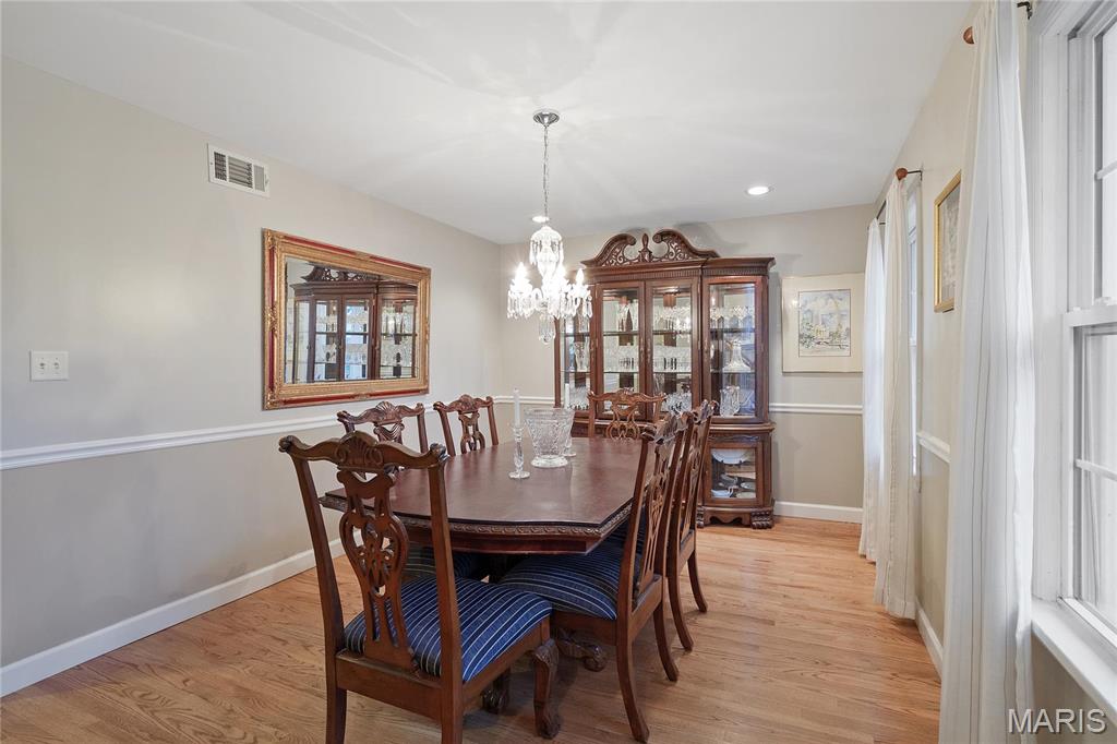 St Louis, Missouri 63122, United States, 4 Bedrooms Bedrooms, ,3 BathroomsBathrooms,Residential,Active,105046