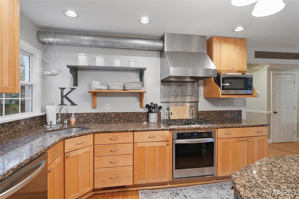 St Louis, Missouri 63122, United States, 4 Bedrooms Bedrooms, ,3 BathroomsBathrooms,Residential,Active,105046