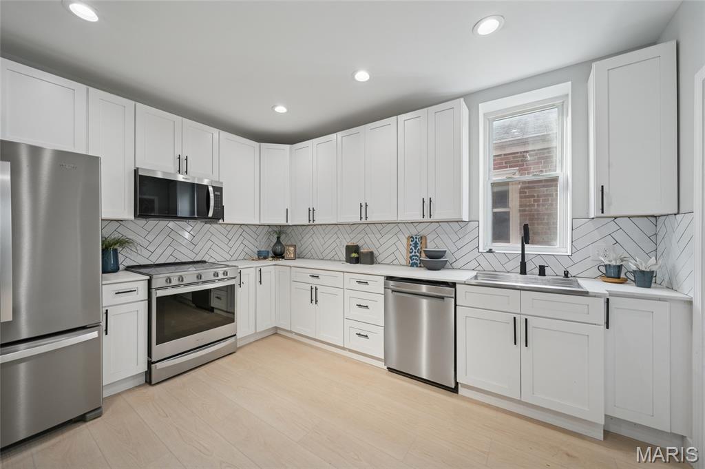 Russell Place Add - Residential