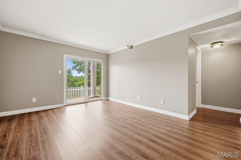 1231 Creve Coeur Crossing Lane B