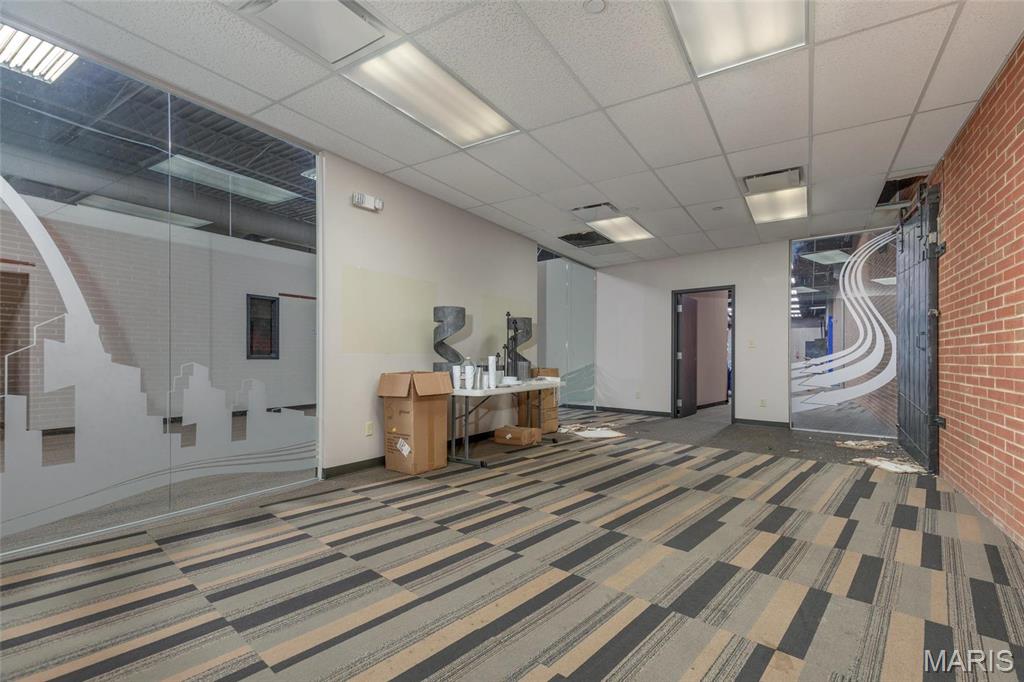 Overland - Commercial Sale