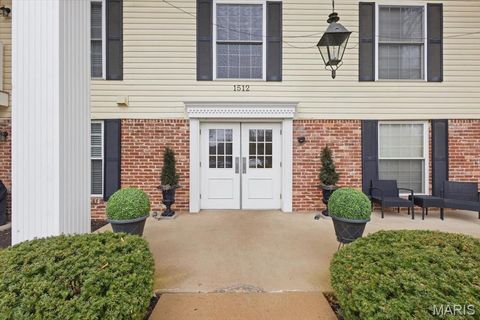 Tiny photo for 1512 Bedford Forge Court #15, Chesterfield, MO 63017 (MLS # 26010932)
