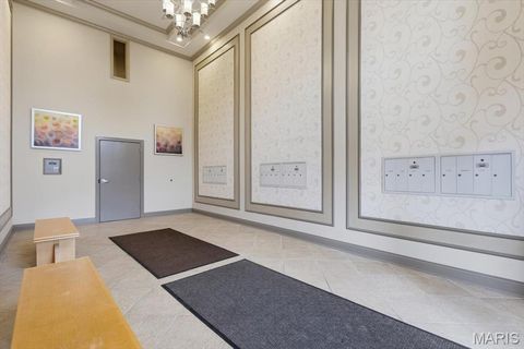 Tiny photo for 1512 Bedford Forge Court #15, Chesterfield, MO 63017 (MLS # 26010932)