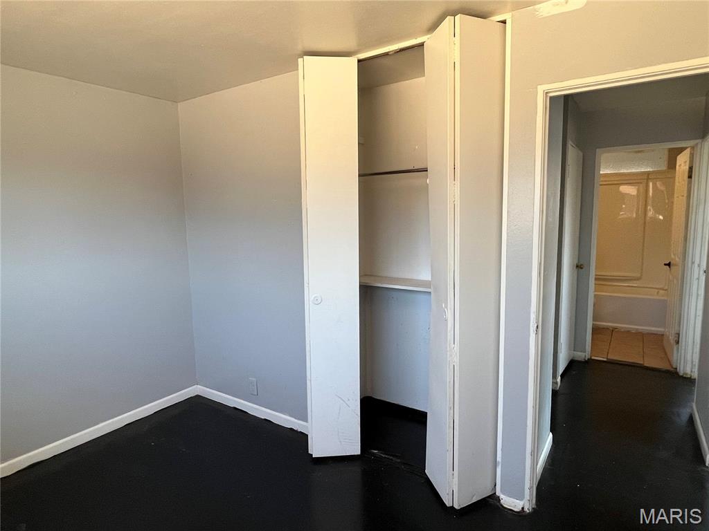 Hathaway Manor 7 - Residential