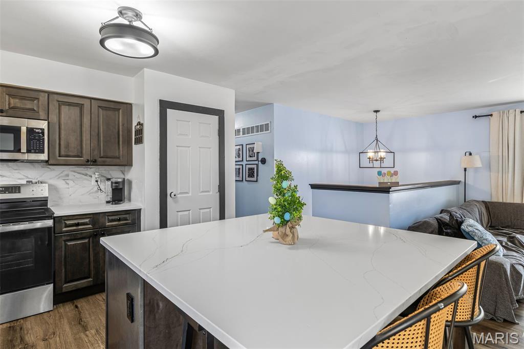 Wood Lynn Terrace 04 - Residential