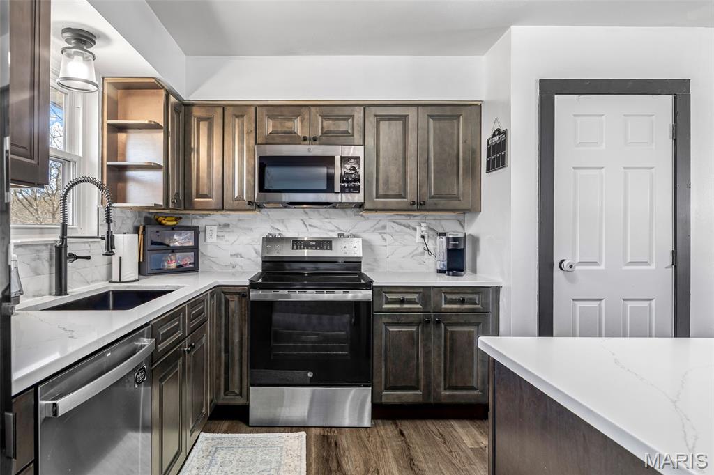 Wood Lynn Terrace 04 - Residential