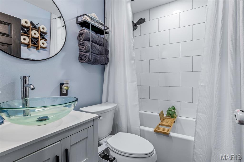 Wood Lynn Terrace 04 - Residential