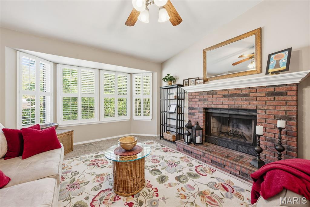 68 Sparrow Point Circle