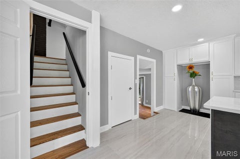 Tiny photo for 500 Kingridge Drive, Ballwin, MO 63011 (MLS # 26049098)