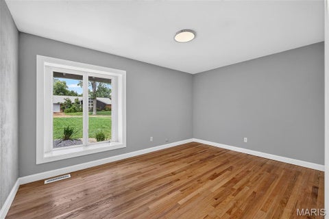 Tiny photo for 500 Kingridge Drive, Ballwin, MO 63011 (MLS # 26049098)