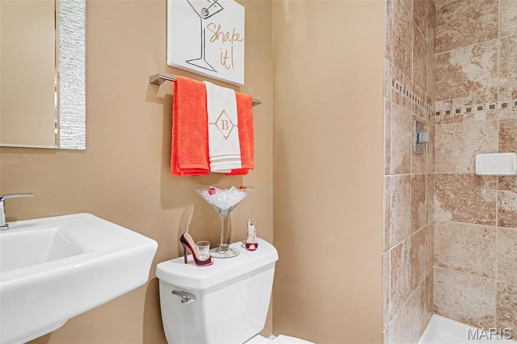 Villas Of Grantwood - Residential