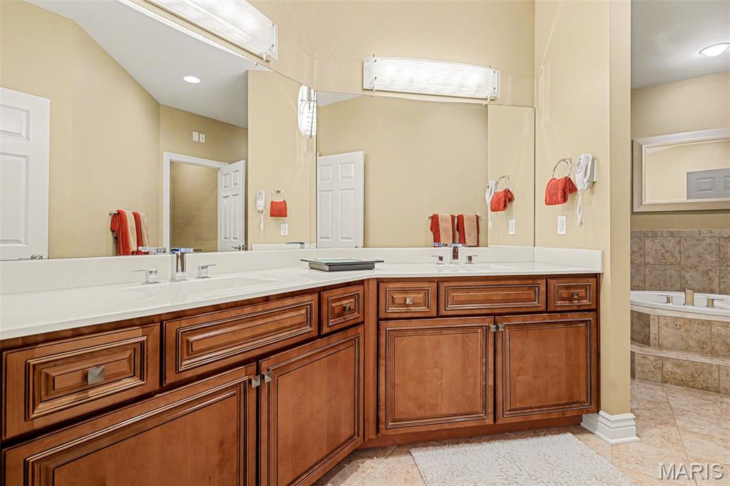 Villas Of Grantwood - Residential