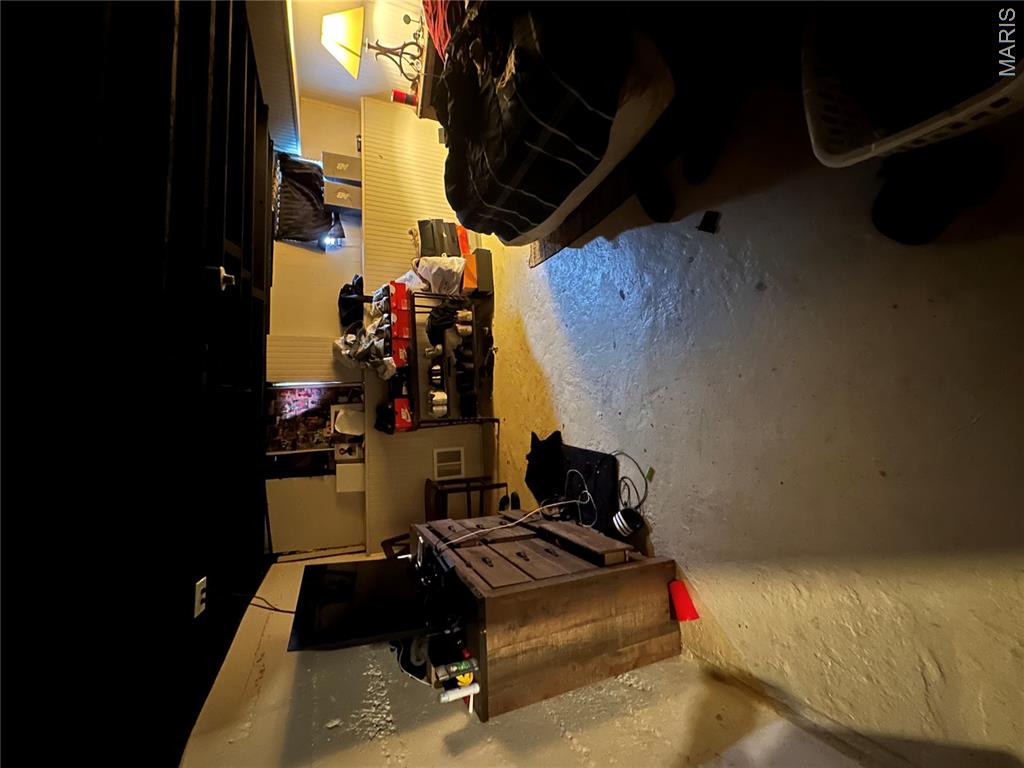 English Grove Add - Residential