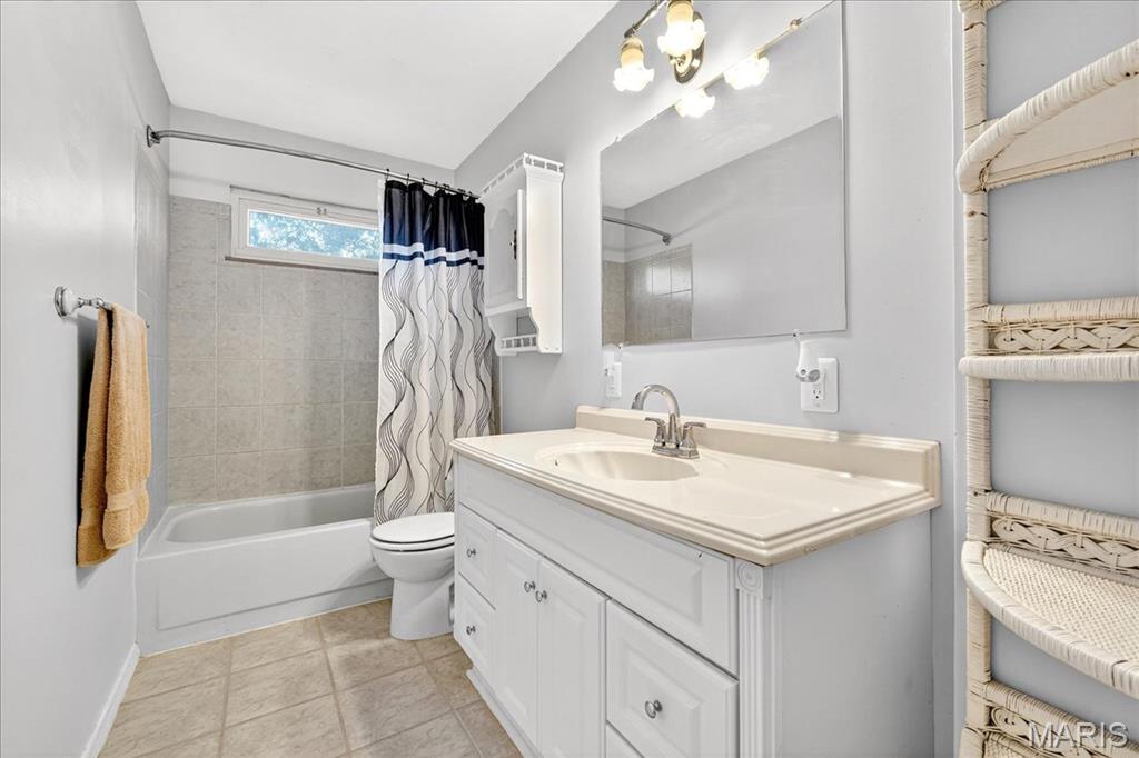 St Charles, Missouri 63304, United States, 3 Bedrooms Bedrooms, ,1 BathroomBathrooms,Residential,Coming Soon,237885