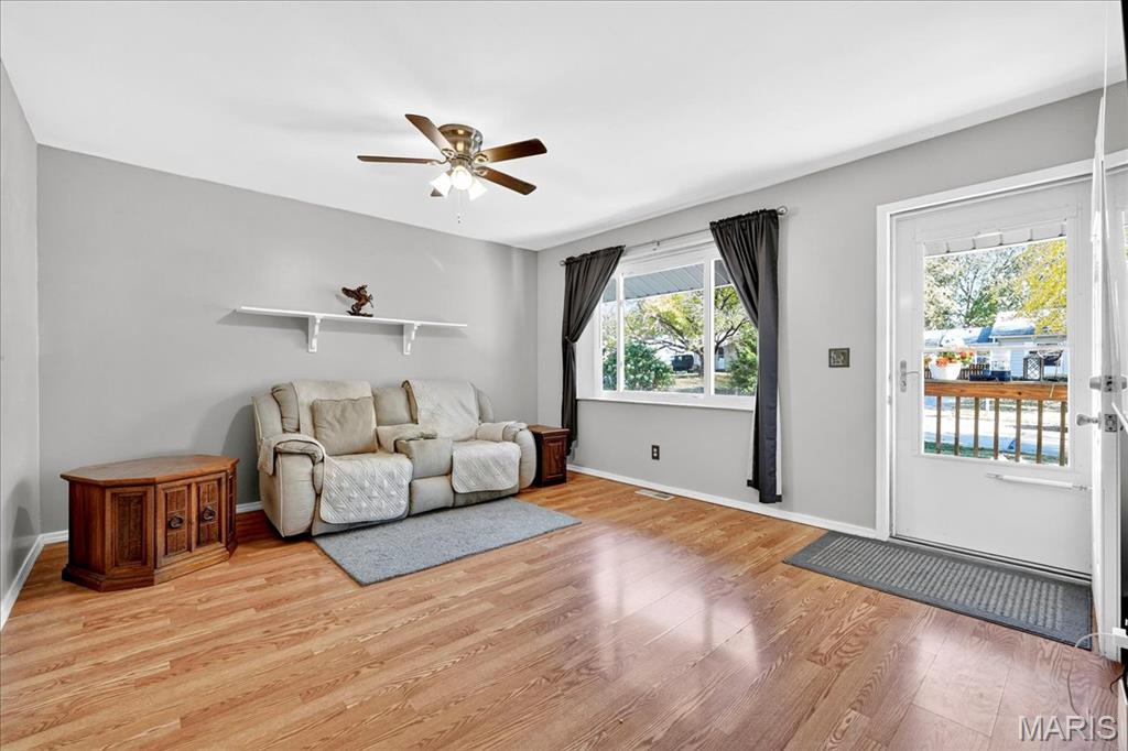 St Charles, Missouri 63304, United States, 3 Bedrooms Bedrooms, ,1 BathroomBathrooms,Residential,Coming Soon,237885