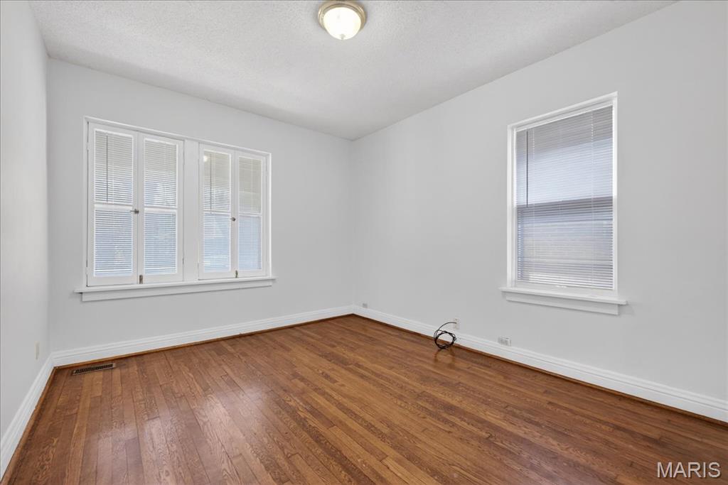 Reuthers Add - Residential