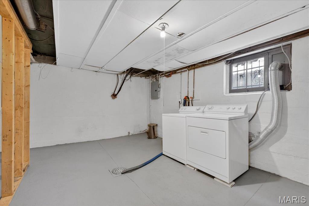 Reuthers Add - Residential