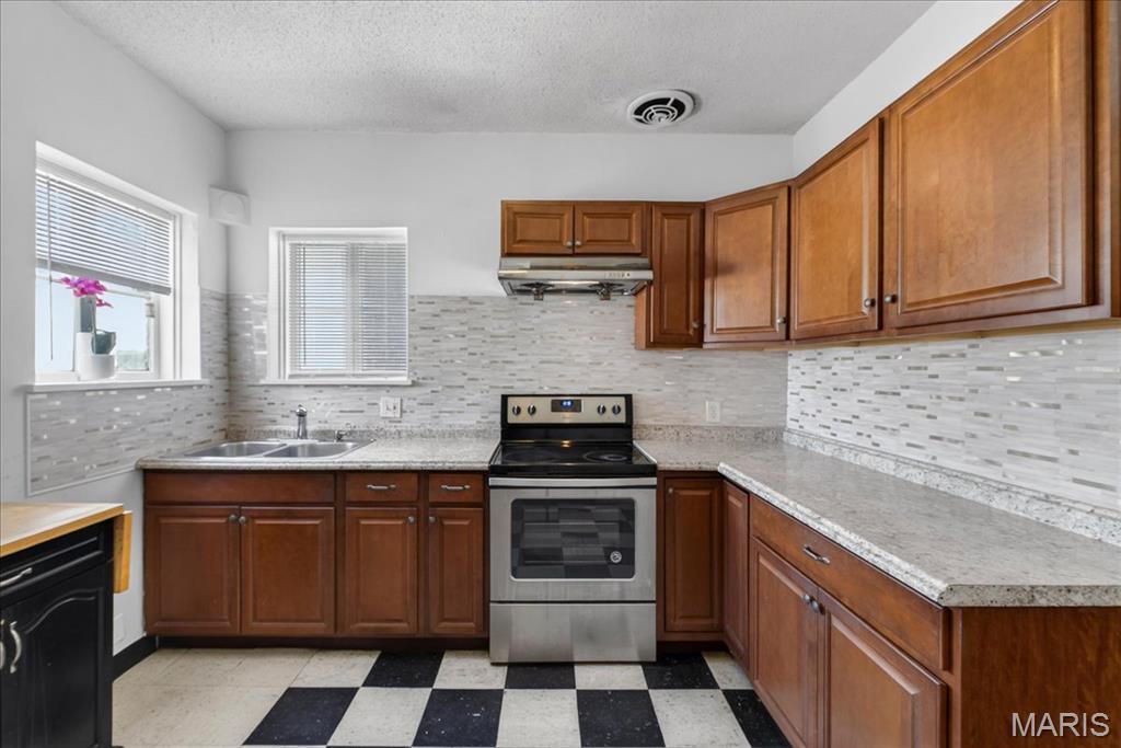 Reuthers Add - Residential