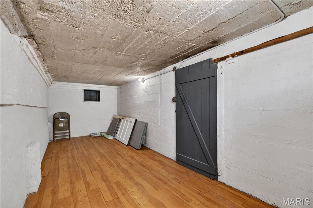 Reuthers Add - Residential