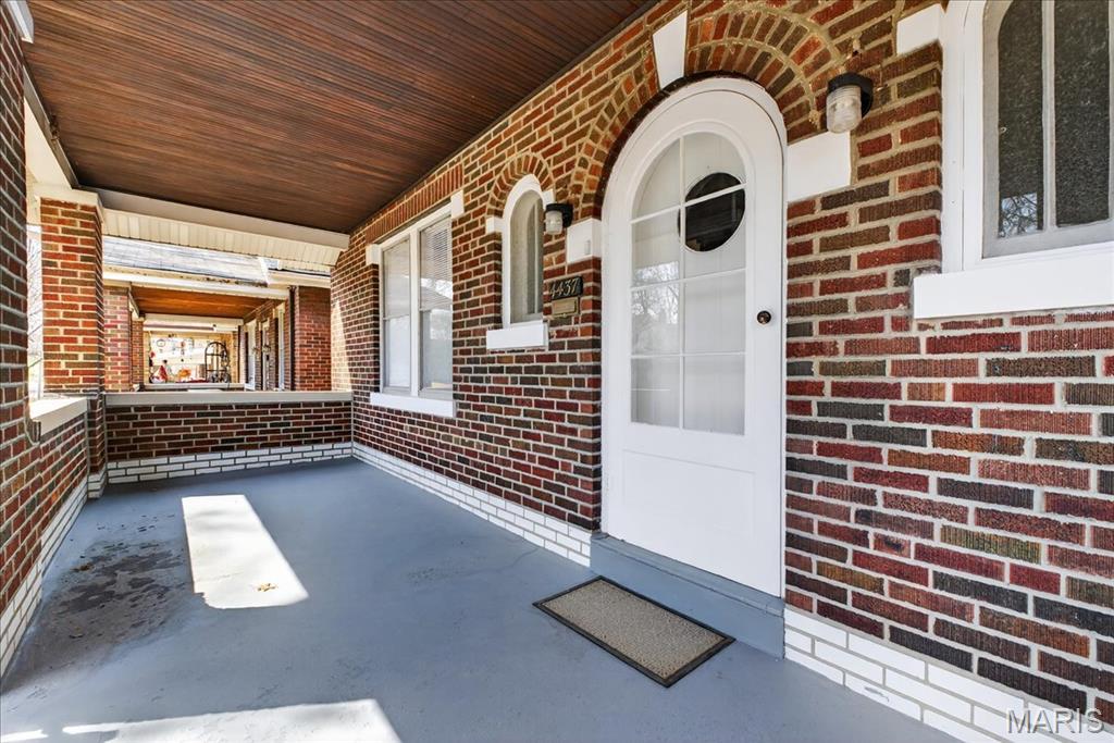 Reuthers Add - Residential