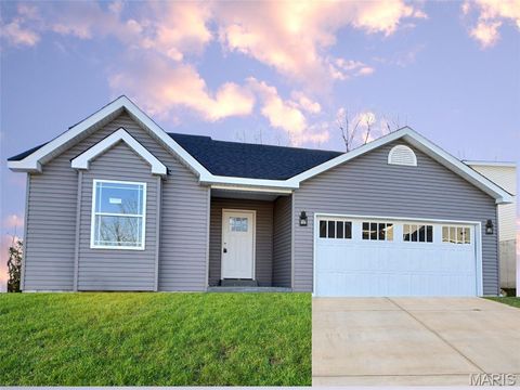 1724 Twelve Oaks Place Pevely MO 63070