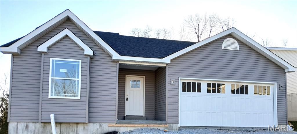 Photo of 1724 Twelve Oaks Place, Pevely, MO 63070 (MLS # 26003964)