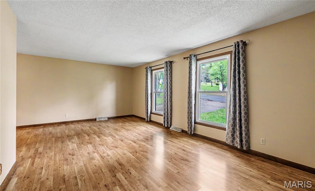 Wedgewood Manor - Residential