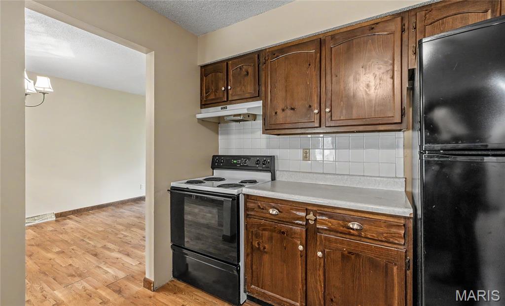 Wedgewood Manor - Residential