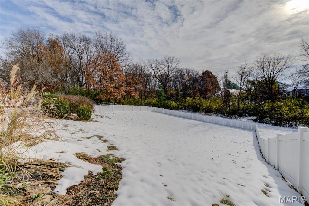 St Charles, Missouri 63303, United States, 4 Bedrooms Bedrooms, ,3 BathroomsBathrooms,Residential,Coming Soon,248307