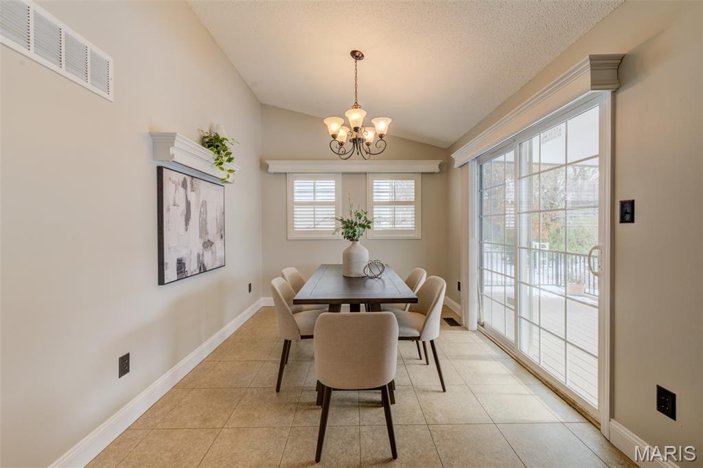 St Charles, Missouri 63303, United States, 4 Bedrooms Bedrooms, ,3 BathroomsBathrooms,Residential,Coming Soon,248307