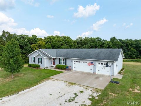 MLS: 24046326