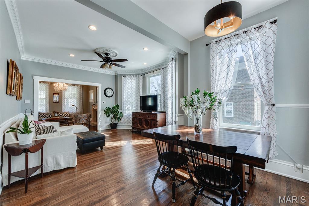 Tuxedo Park - Residential