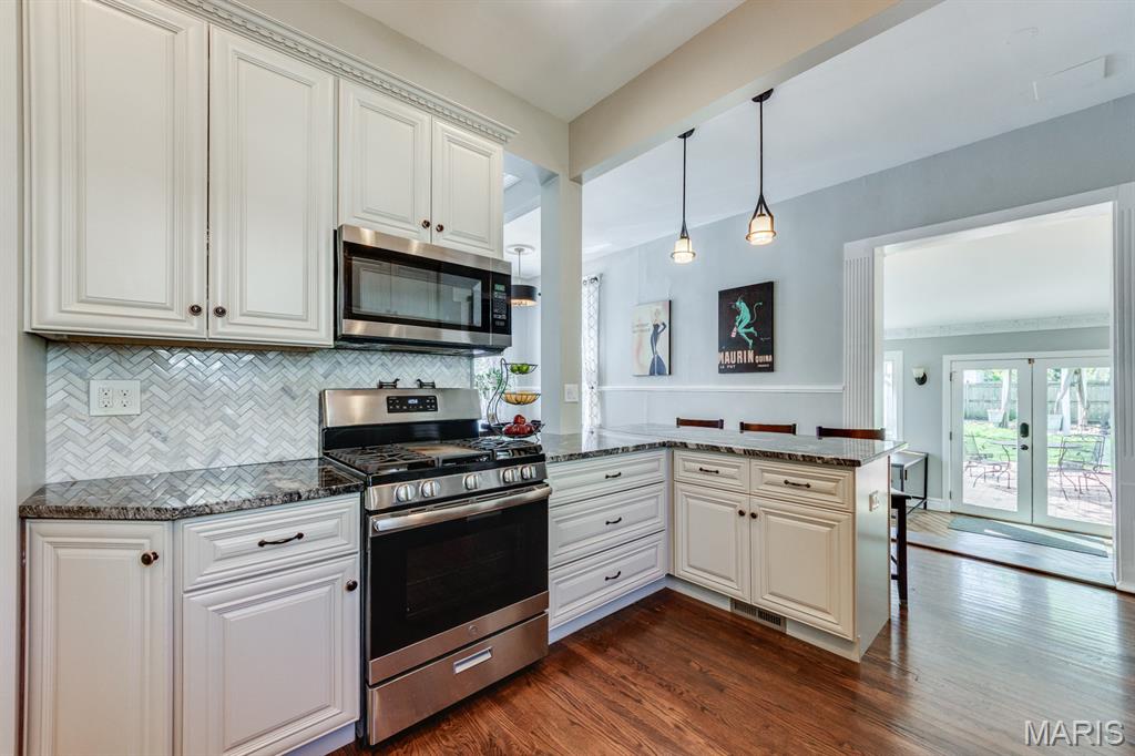 Tuxedo Park - Residential