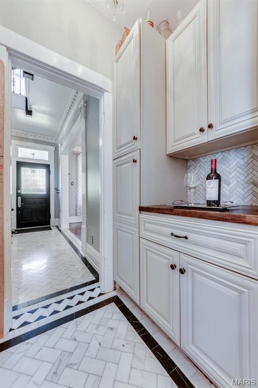 Tuxedo Park - Residential