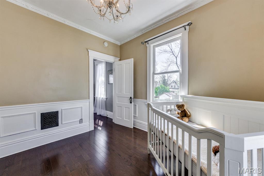 Tuxedo Park - Residential